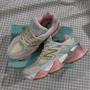 New Balance 9060 Classic Pink Sneakers